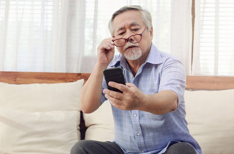 presbyopia-causes-treatment